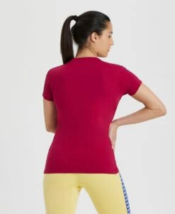 Arena Women's Team S/S Tee 35 Arena Women's Team S/S Tee -Arena ftp m magentoproduct photos001225483 002 xl