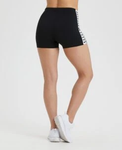 Arena Women's Lorella Team Short -Arena ftp m magentoproduct photos001227501 002 xl