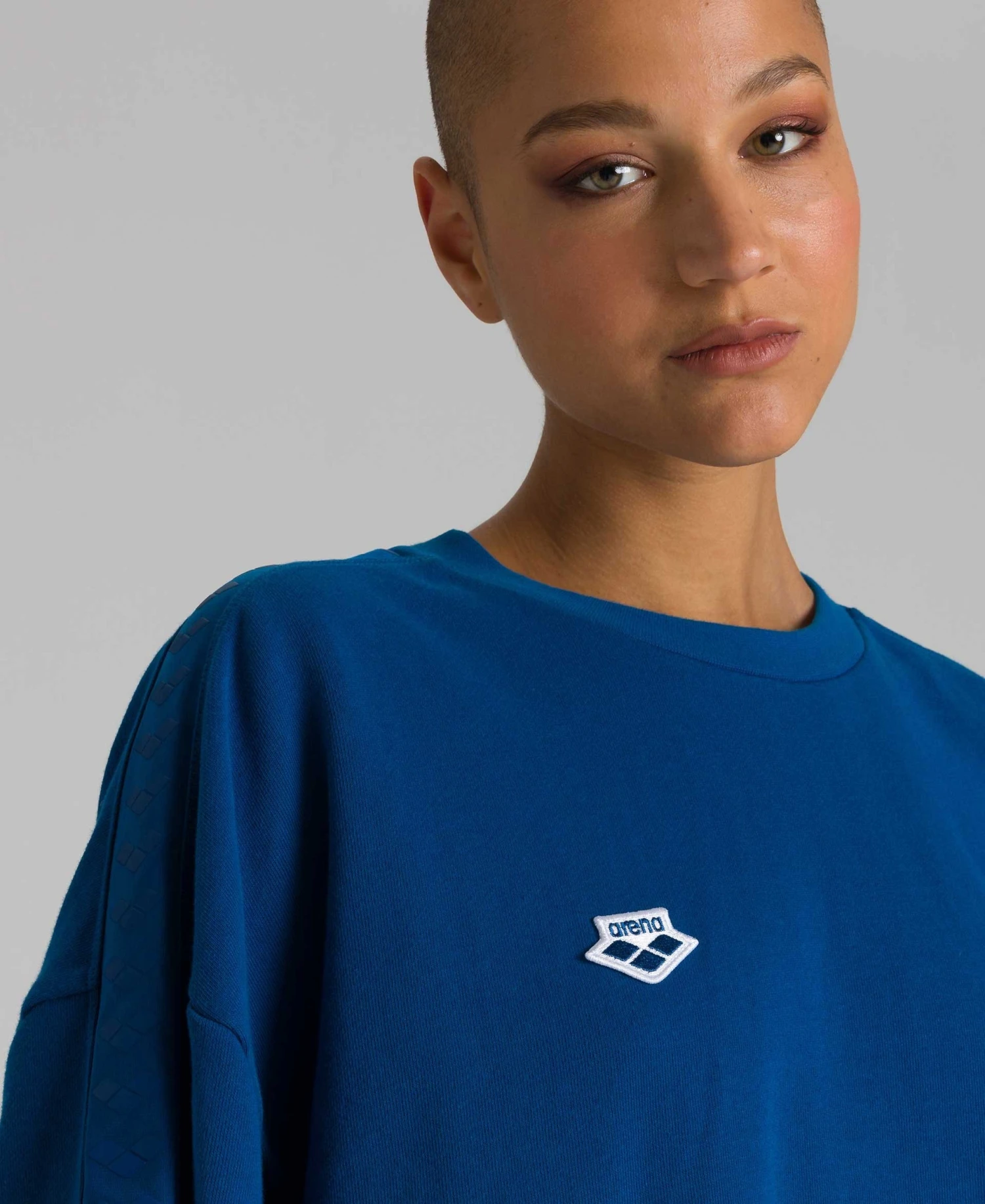 Arena Oversized Team Sweatshirt 20 Arena Oversized Team Sweatshirt - Image 18