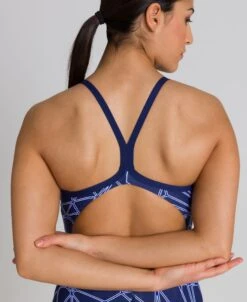 Arena Carbonics Pro Light Drop Back One Piece 25 Arena Carbonics Pro Light Drop Back One Piece -Arena ftp m magentoproduct photos002313770 005 xl