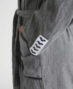 Arena Icons Bathrobe 9 Arena Icons Bathrobe -Arena ftp m magentoproduct photos004376100 004 xl