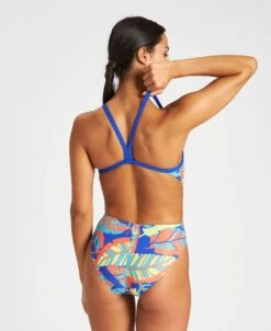 Arena Tropicals Challenge Back One Piece 27 Arena Tropicals Challenge Back One Piece -Arena ftp m magentoproduct photos004643700 002 xl