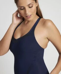 Arena Isabel Light Cross Back One Piece 13 Arena Isabel Light Cross Back One Piece -Arena ftp m magentoproduct photos004713780 004 xl