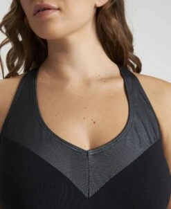 Arena Women's Isabel Light Cross Back One Piece PLUS 14 Arena Women's Isabel Light Cross Back One Piece PLUS -Arena ftp m magentoproduct photos004805510 004 xl