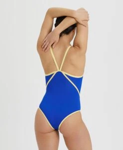 Arena Icons Solid Super Free Back One Piece 24 Arena Icons Solid Super Free Back One Piece -Arena ftp m magentoproduct photos005038830 002 xl