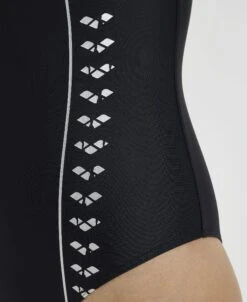 Arena Icons Logo U Back -Arena ftp m magentoproduct photos005089550 005 xl