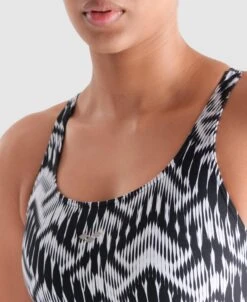 Arena Allover Emma Cradle Back One Piece -Arena ftp m magentoproduct photos005573550 004 xl