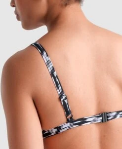 Arena Emma Two Piece 10 Arena Emma Two Piece -Arena ftp m magentoproduct photos005584550 005 xl