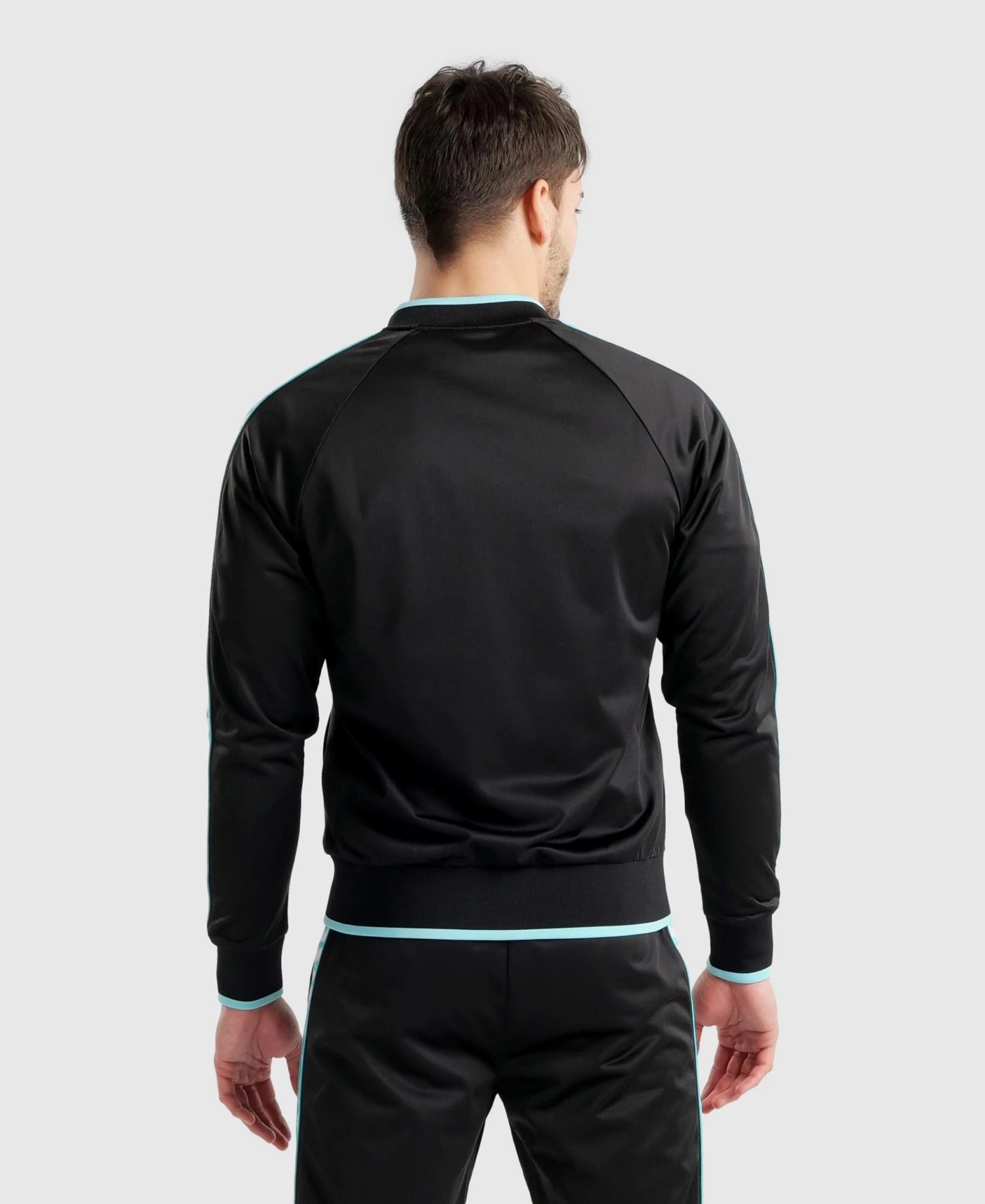 Arena Diamonds Relax IV Jacket 3 Arena Diamonds Relax IV Jacket