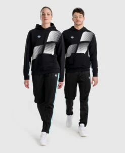 Arena Diamonds Solid Hoodie -Arena ftp m magentoproduct photos005653518 006 xl