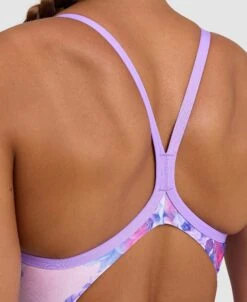 Arena Spring Garden Light Drop Back One Piece 20 Arena Spring Garden Light Drop Back One Piece -Arena ftp m magentoproduct photos005935990 005 xl