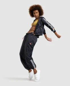 Arena 50th Anniversary Cropped Long Sleeve Hooded Jacket -Arena ftp m magentoproduct photos006217131 003 xl