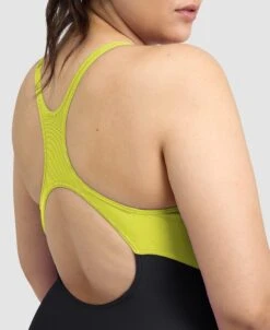 Arena Women’s Swimsuit Graphic Print Plus 26 Arena Women’s Swimsuit Graphic Print Plus -Arena ftp m magentoproduct photos006246560 004 xl