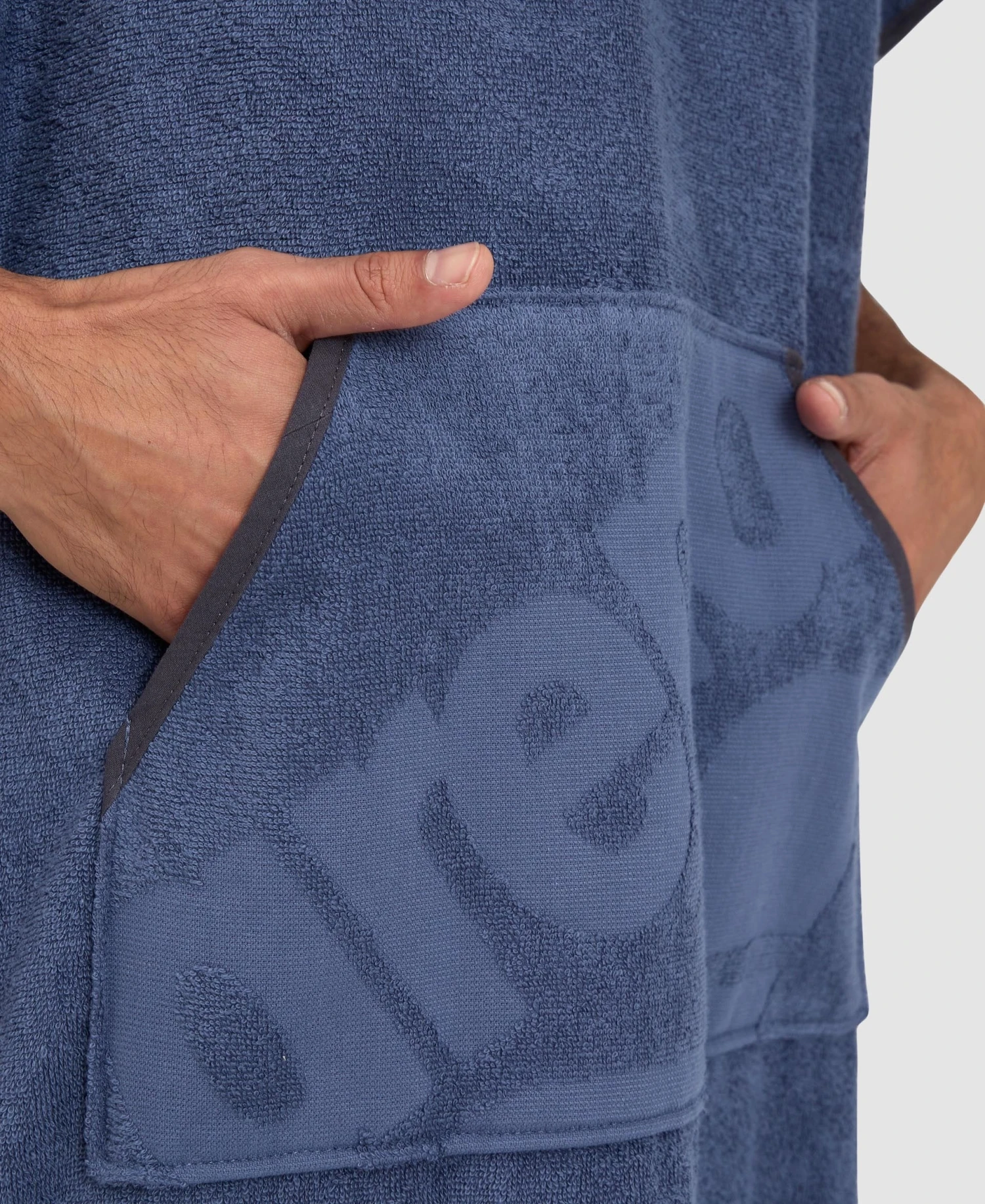 Arena Hooded Poncho 6 Arena Hooded Poncho - Image 4