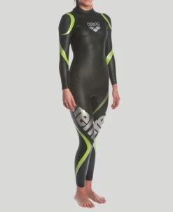 Arena Women's CARBON Triwetsuit -Arena ftp m magentoproduct photos1a63250 003 xl