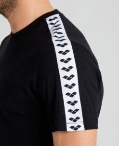 Arena Men's Team US T-Shirt -Arena magentoproduct photos002701501 005 xl 42